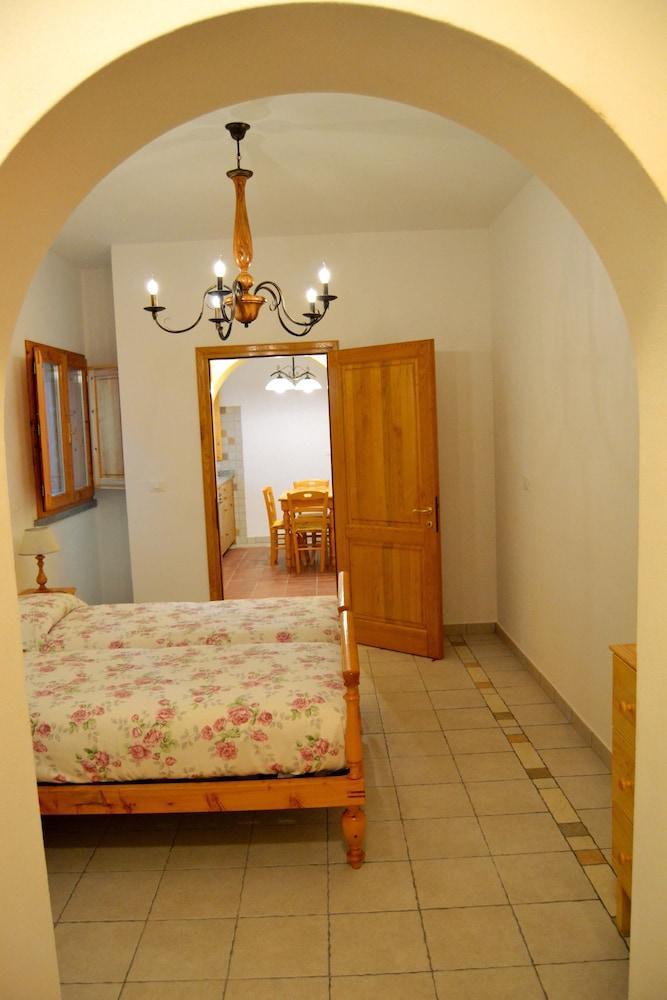 Agriturismo Poggio Al Pino Montelupo Fiorentino Zewnętrze zdjęcie